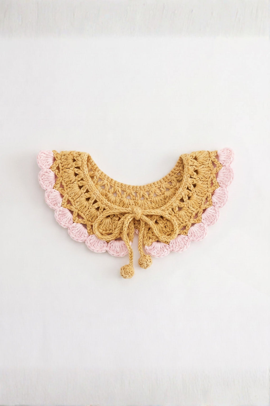 Mustard Shell Crotchet Collar 🌼