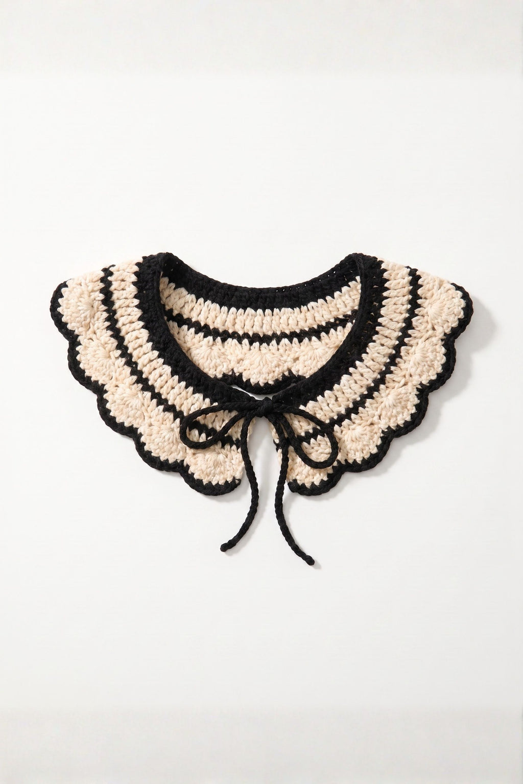 Cream & Black Striped Collar 🖤